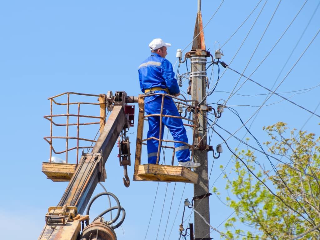 Industrial Electrician