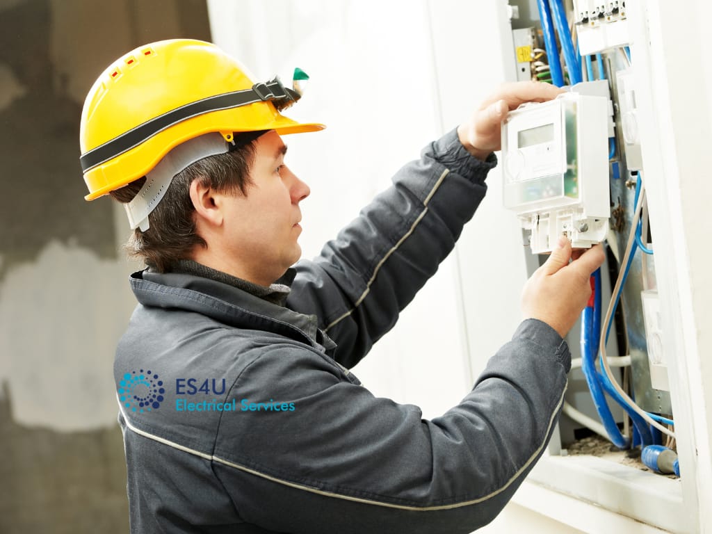 industrial electrician maintenance