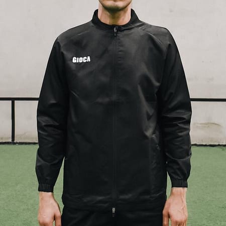 HEAVY COACHES SPRAY JACKET BLACK